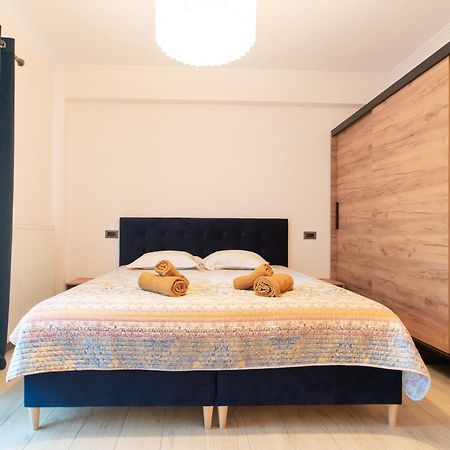 Elegance Suites 普拉塔里亚 外观 照片