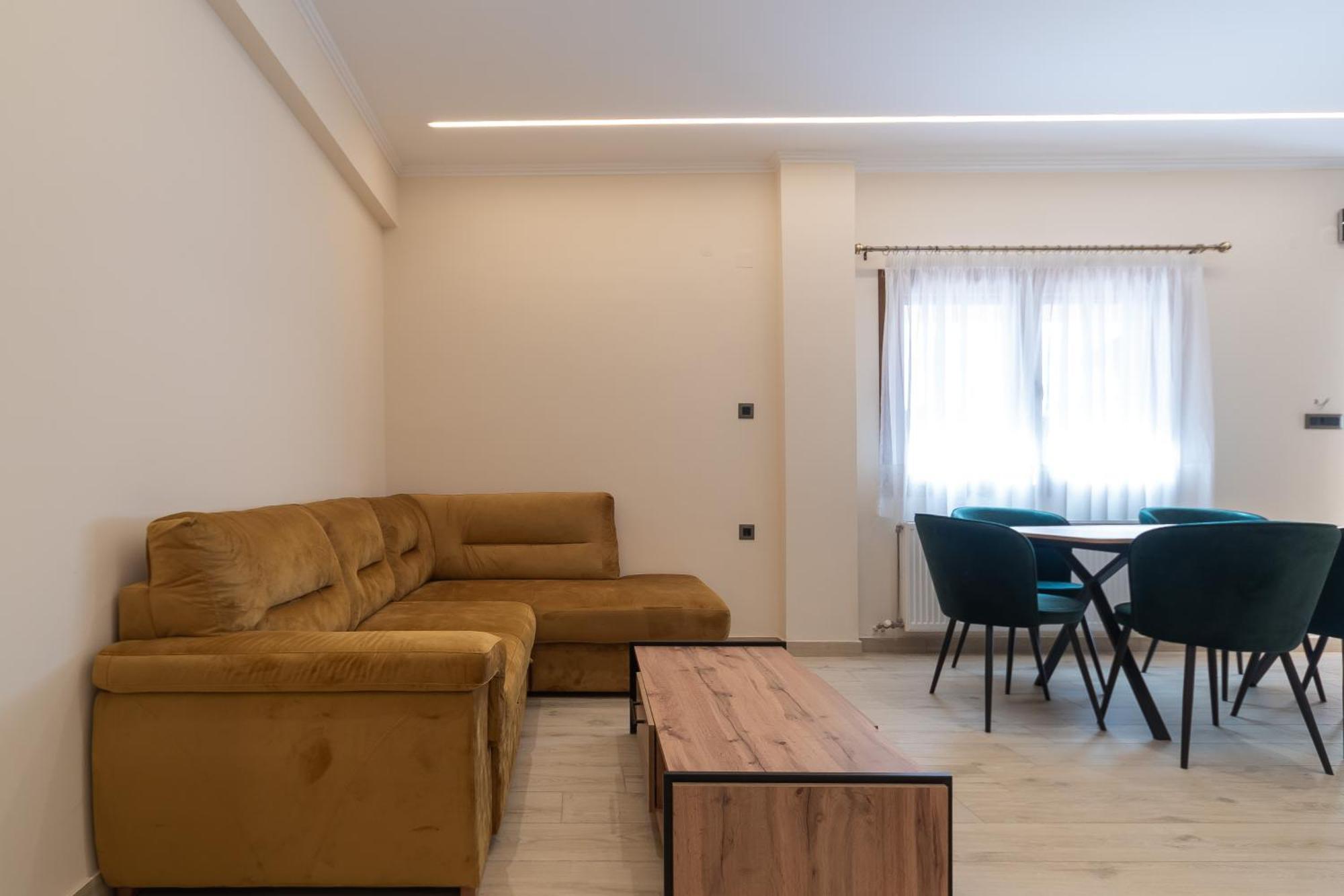 Elegance Suites 普拉塔里亚 外观 照片