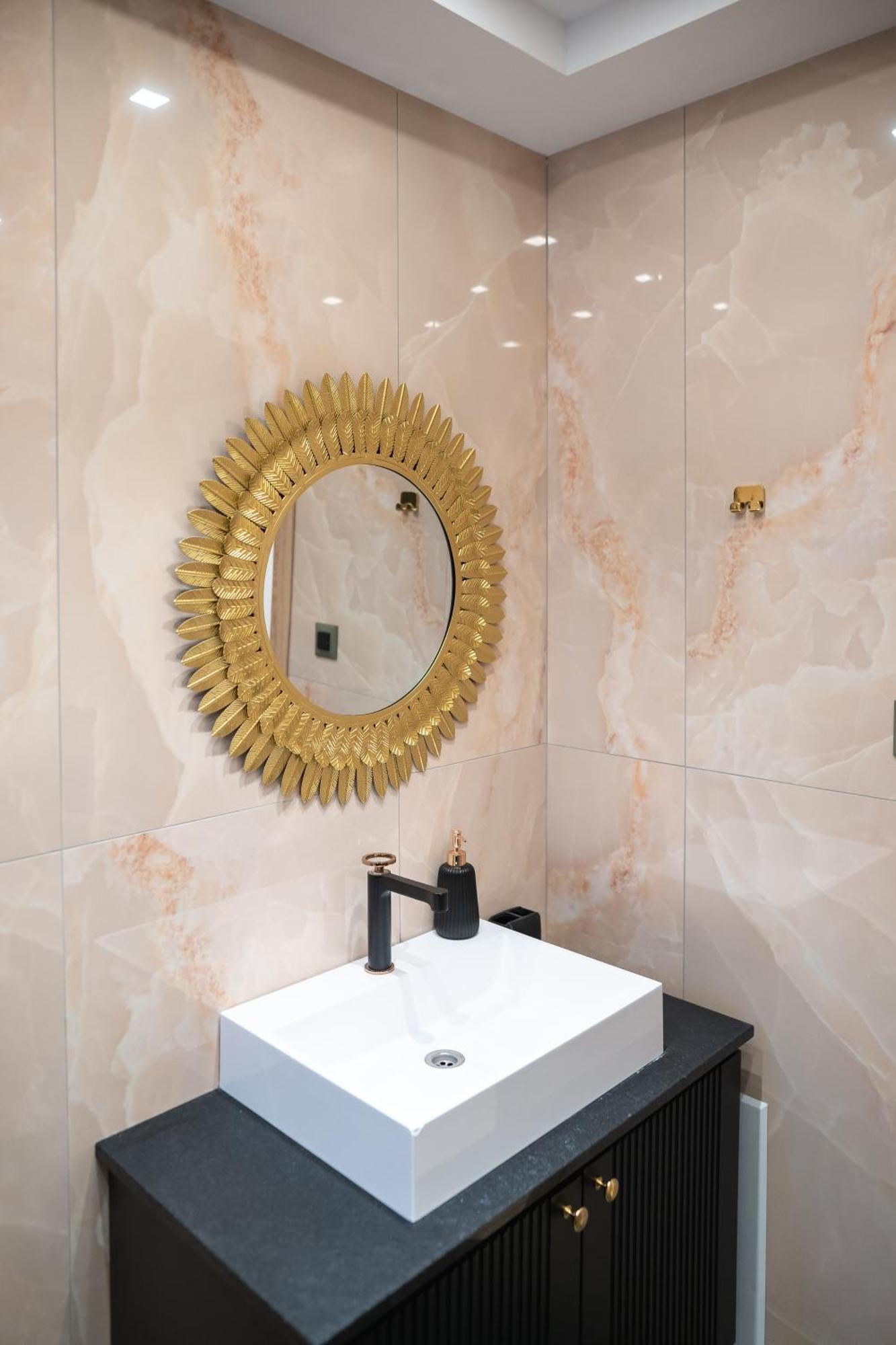 Elegance Suites 普拉塔里亚 外观 照片